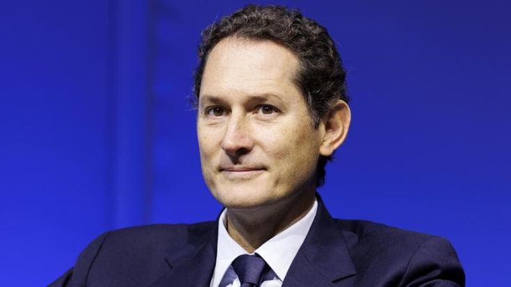 La Juventus inaugura il Tempio dei Trofei, John Elkann: “Vogliamo vincerne altri con Allegri”