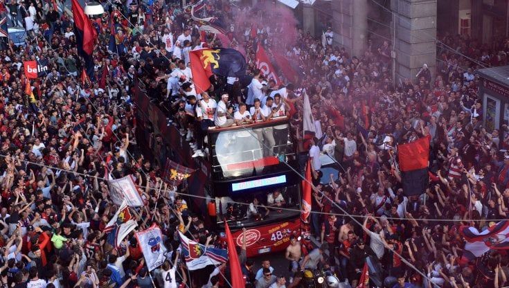 Genoa, sul bilancio pesa la gestione Preziosi ma la promozione è un grande affare