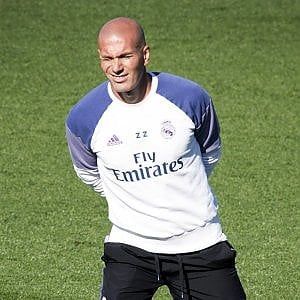 Spagna, Zidane contro la 'pareggite': "Non sono preoccupato, so dove mi trovo"
