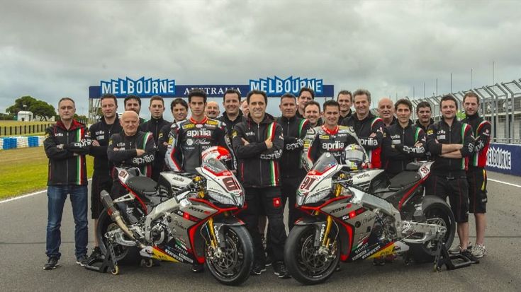 Superbike, la corsa di Aprilia comincia a Philip Island