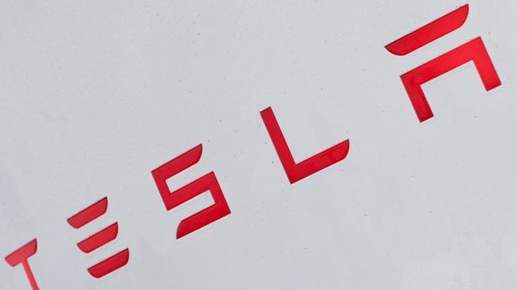 Le Borse di oggi, 24 marzo. Wall Street in netto rialzo, Tesla rimbalza a +10%. Fiacca l’Europa