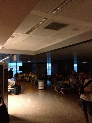 Blackout a Fiumicino<br />regolare l'imbarco bagagli