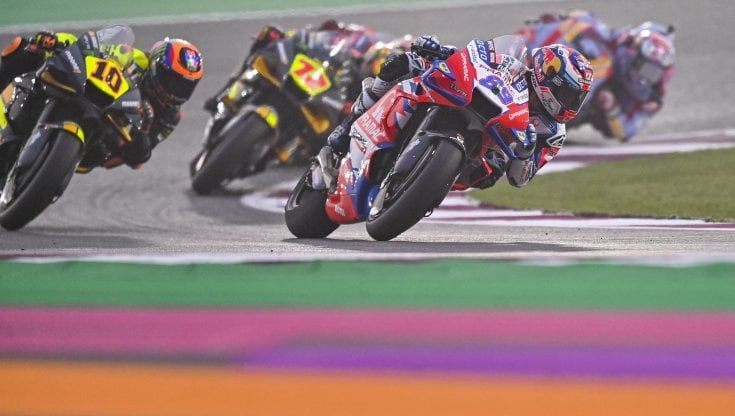 Carmelo Ezpeleta: "Valentino ci manca, ma resta lo spettacolo della MotoGp"