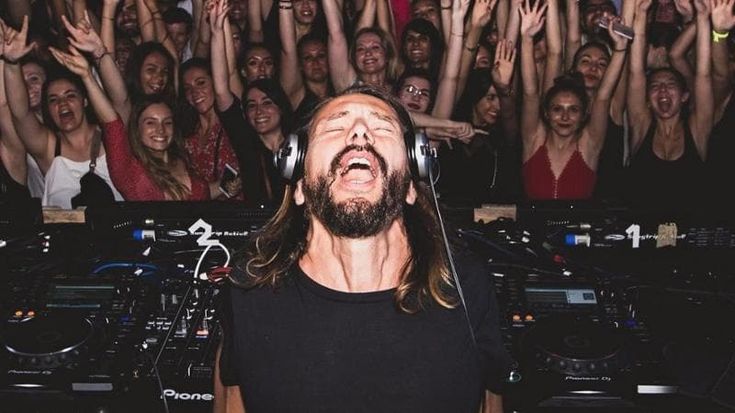Cosa fare a Milano oggi 20 dicembre: Bob Sinclar ai Magazzini Generali e Zelig Lab al Leonardo