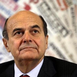 Caso Emiliano, Bersani: "Bisogna fare un mestiere alla volta