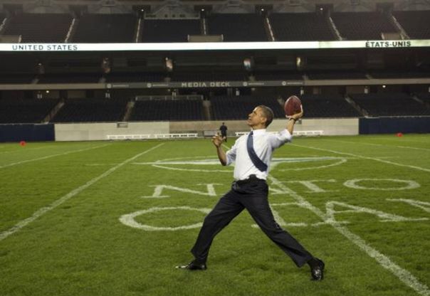 Obama e i Ravens: accordo per pubblicizzare<br />la riforma sanitaria "Obamacare"