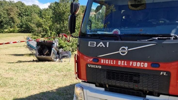 Sannio, si ribaltano col fuoristrada 4x4 sullo sterrato: morto ventottenne, feriti due amici