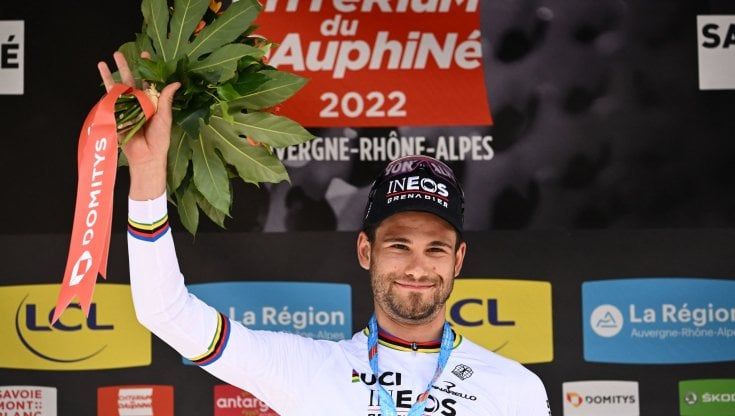 Filippo Ganna vince la cronometro al Delfinato: van Aert battuto di due secondi