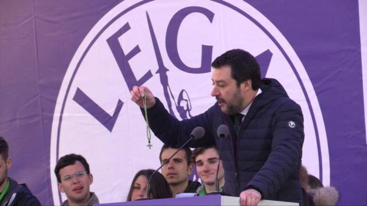 Perego, vescovo di Ferrara: Salvini strumentalizza la fede