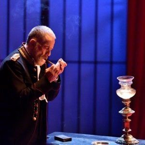 Il padre, in scena il talento di Lavia