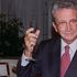Ten years without Luciano Rispoli, and mainstream TV mourns a gentleman from a bygone era