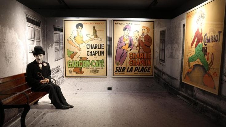 A tu per tu con Charlie Chaplin: dialogo sul cinema con l’avatar di Charlot