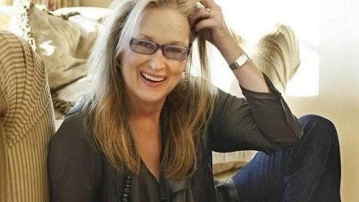 Joni Mitchell al cinema: Meryl Streep sarà la cantautrice nel biopic di Cameron Crowe