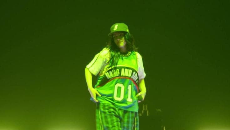 Billie Eilish e James Cameron portano al cinema il live " Hit me hard and soft" in 3D