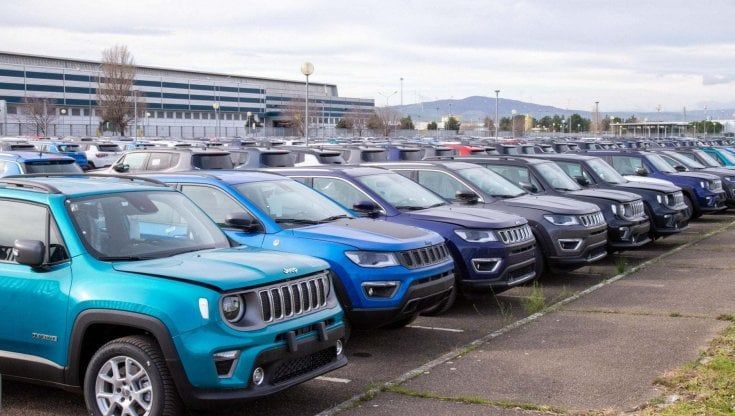 Auto, a settembre tonfo delle immatricolazioni in Europa: -25,2%. Pesa la crisi dei chip