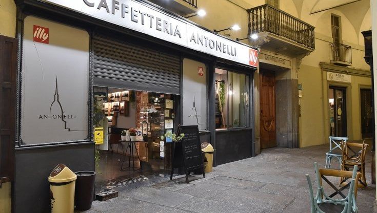 Bar e ristoranti, la chiusura anticipata abbatte gli incassi del 75 per cento
