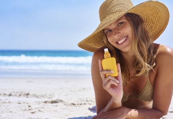 Nel deserto o in alta quota: come scegliere la crema solare