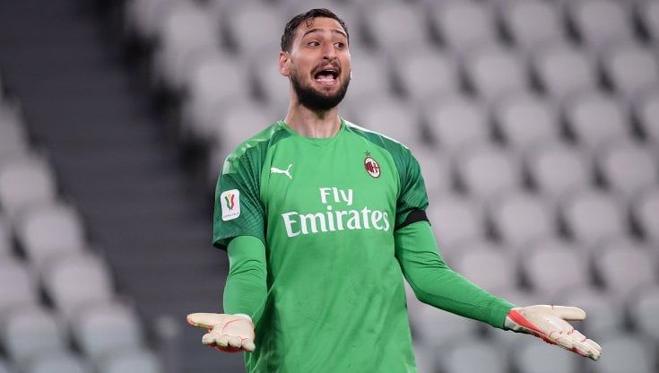 Milan, confronto Donnarumma-ultras: "O firmi il rinnovo o con la Juve non devi giocare"