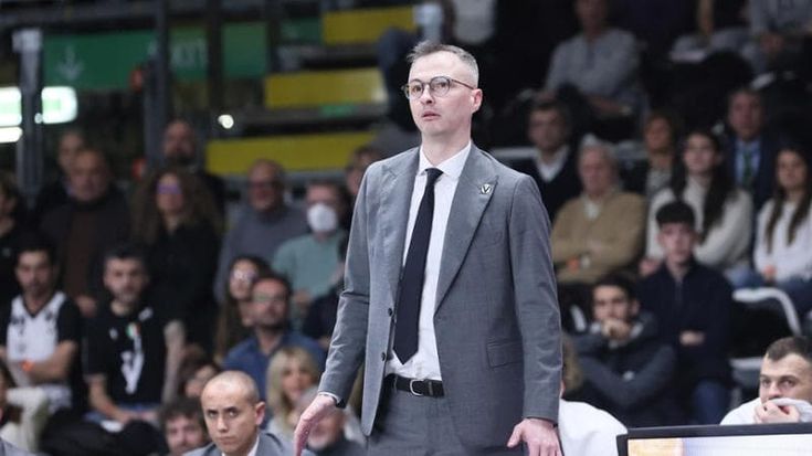 Virtus, chi è Nenad Jakovljevic, settimo tecnico dell’era Zanetti dopo lo strappo con Ivanovic