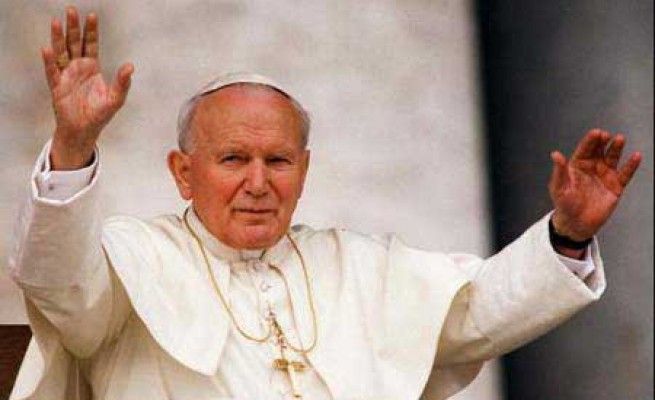 Wojtyla, per la canonizzazione<br />Marino: "Attesi 100 capi di Stato"