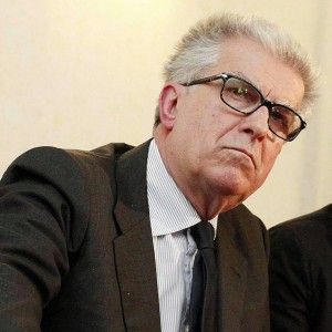 Zanda: "Dai forzisti <br />una solenne corbelleria,<br /> il capo dello Stato<br /> ha salvato il Paese"