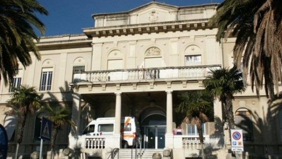 Sanremo, furto all'ospedale: rubati i regali di Natale per i piccoli pazienti della Pediatria