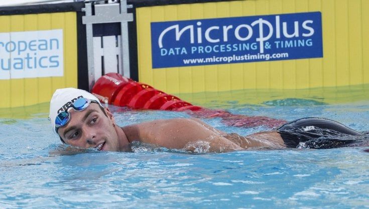 Gregorio Paltrinieri super anche in vasca corta: oro mondiale nei 1500. Poi trionfo Italia con record nella 4x100 stile libero