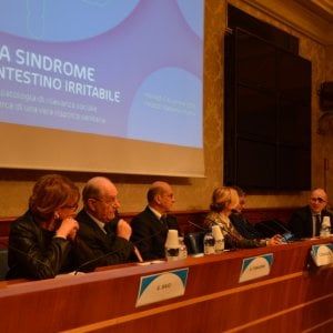 Sindrome del colon irritabile, una malattia troppo a lungo sottovalutata