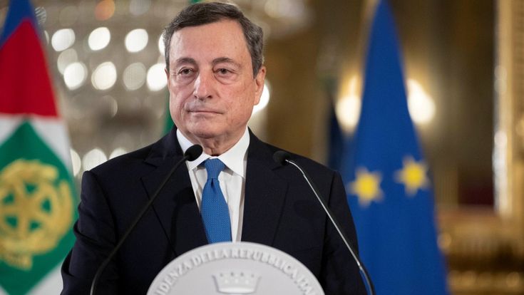 Draghi piace già più di Conte e il 52% lo vuole fino al 2023