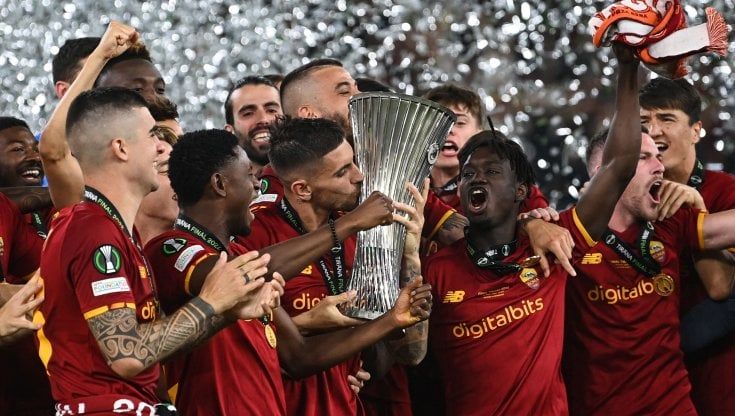 "Quando è morta la moglie Marco mi ha chiesto la coppa". La dedica di Tiago Pinto al dipendente della Roma