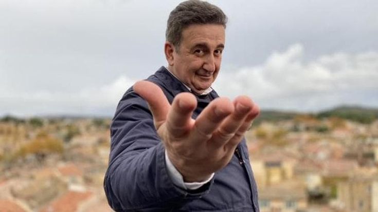 Roberto Giacobbo, mummie squali e fantasia: “La cultura in tv può essere anche spettacolo, non solo professori tristi”