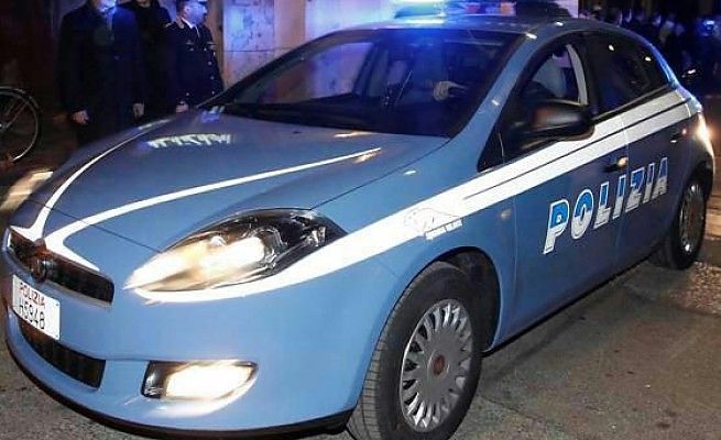 Katana insanguinata nell'auto<br />in manette 40enne colombiano