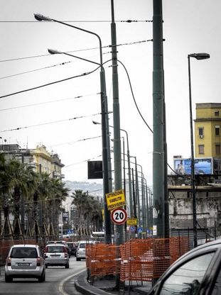 Via Marina, i lavori infiniti
