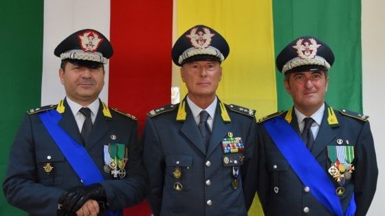 Guardia di Finanza, a Bari cambio al vertice: arriva il generale di brigata Roberto Pennoni