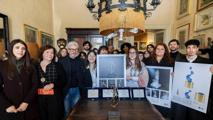 Sanremo, premio Roberto Murolo a Gragnaniello, Arbore, Raiz e Luciano Chirico
