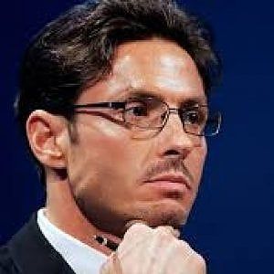 Effetto-Vivendi sui conti Mediaset. Biscione in rosso per 294 mln nel 2016