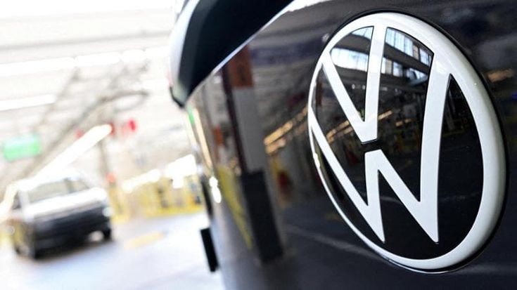 L’ultimatum delle famiglie proprietarie: “Volkswagen va risanata ora”