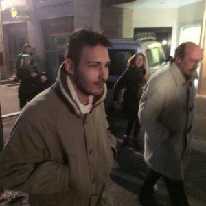 Perugia: donna uccisa in casa, il figlio resta in cella
