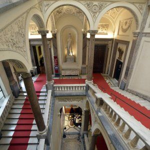 Beni Culturali Spa: lo Stato vara la società per bar, gadget e librerie nei musei