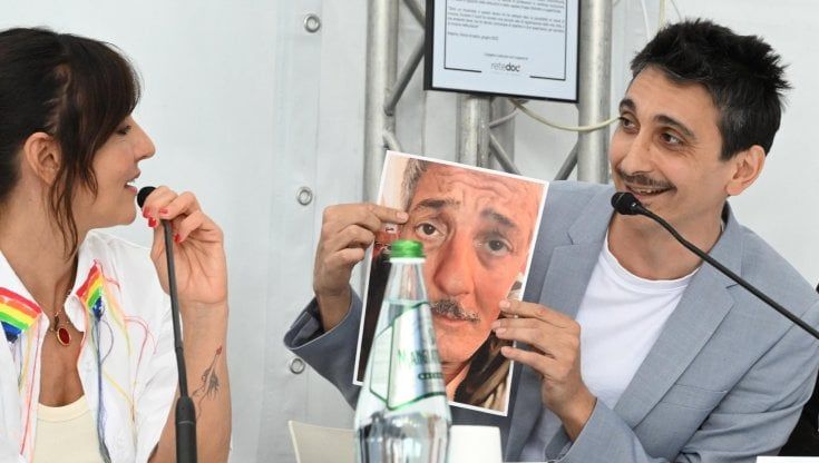Concertone, Ambra e Biggio alla prova del palco. I sindacati: "Sarà un Primo maggio di festa e di lotta" 
