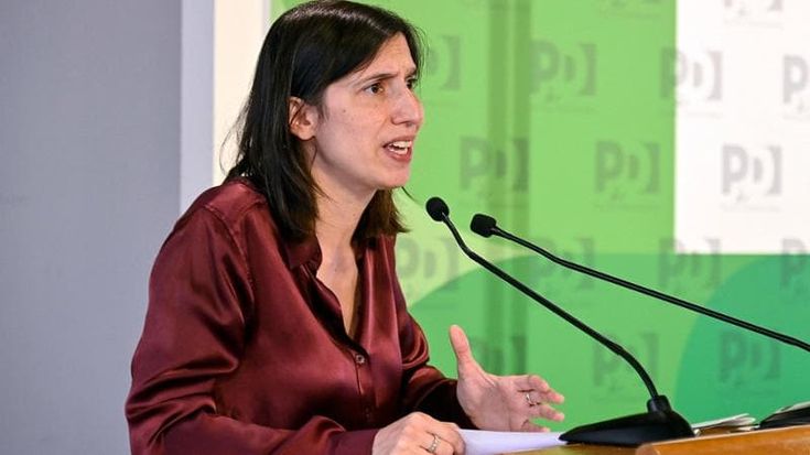 “Non posso strappare”: Schlein si convince sul nome nel simbolo dopo la rivolta dei big. Ma la frattura nel Pd resta