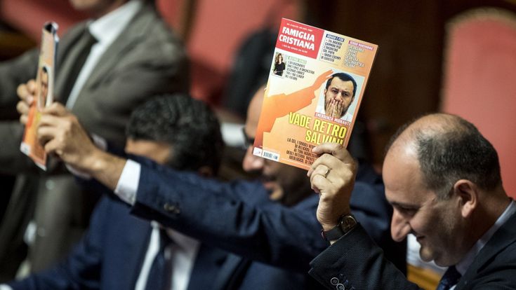 La stampa cattolica contro Salvini: “Nessun uomo è un parassita”