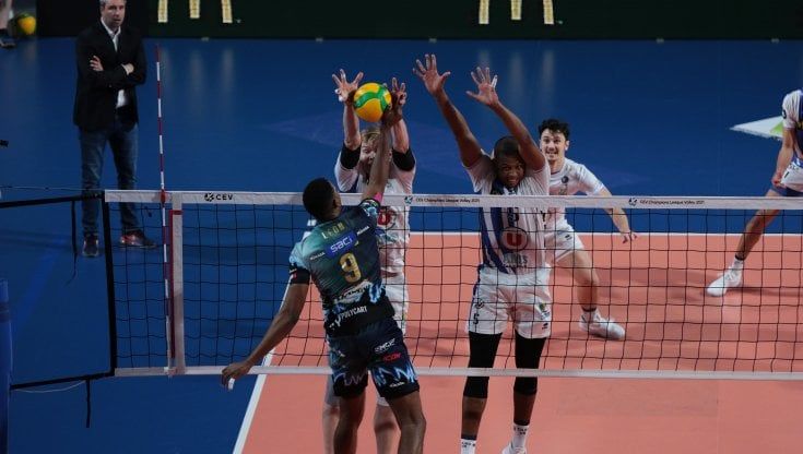 Volley, Champions: riscatto Perugia, 3-0 al Tours. Vince facile anche Conegliano