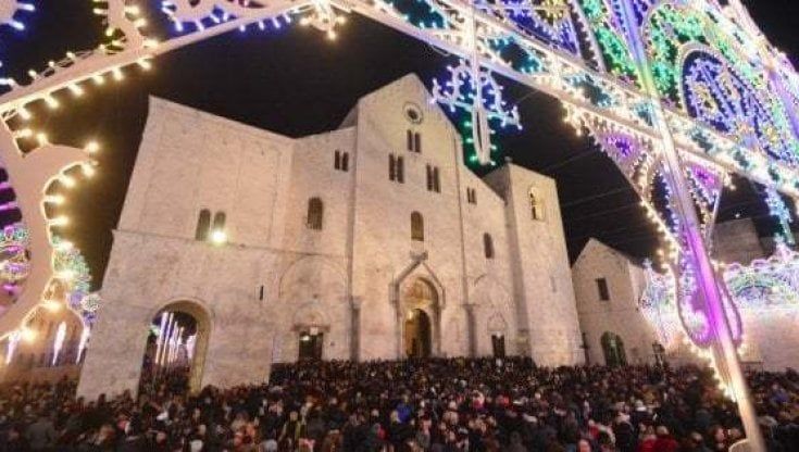 Bari, tutto pronto per San Nicola: dal corteo storico ai fuochi d'artificio, tutto quello che c'è da sapere sulla festa