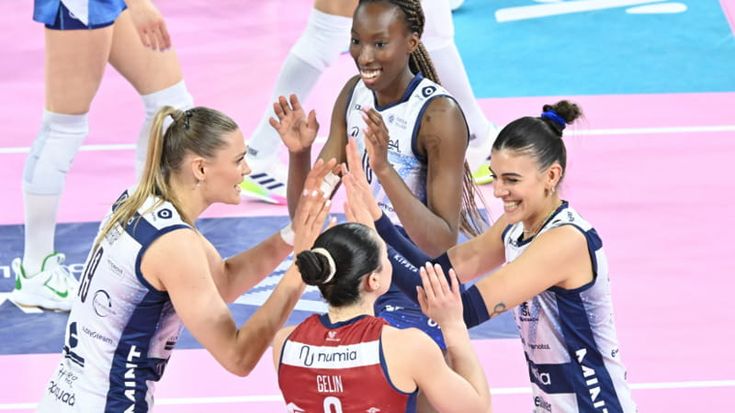 Volley, Egonu decide la sfida con Scandicci al tie-break: Milano si porta sul 2-0 in semifinale