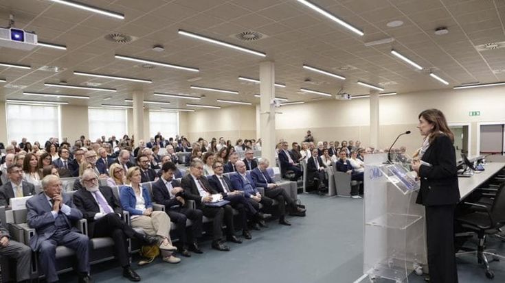 L’università Liuc festeggia i 35 anni: “Il mondo è cambiato, ma noi siamo ancora qui”