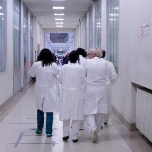 Ospedali a Torino, rivoluzione nella sanità: da domani un numero unico per prenotare  