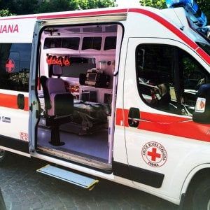 Parma, volontari della Croce rossa aggrediti da due ubriachi