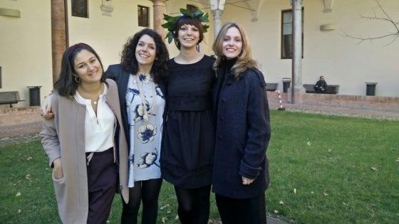 Un anno fa la tragedia Erasmus: Laura Ferrari si è laureata con 110 e lode a Modena
