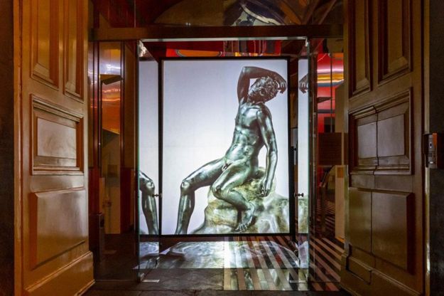 Mann e Madre, proiezioni e giochi di luce sui portali dei due musei
